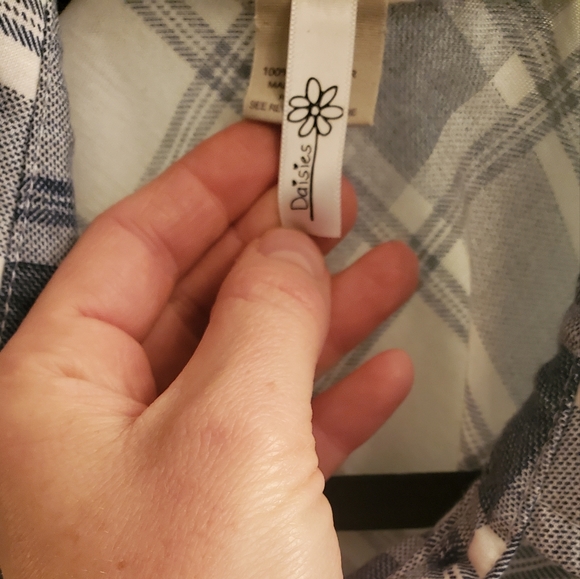 Plaid botton up cropped tie-front tank - Picture 4 of 4